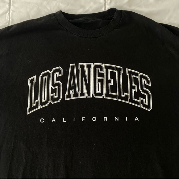 BRANDY MELVILLE LOS ANGELES OVERSIZED TEE - Picture 3 of 5